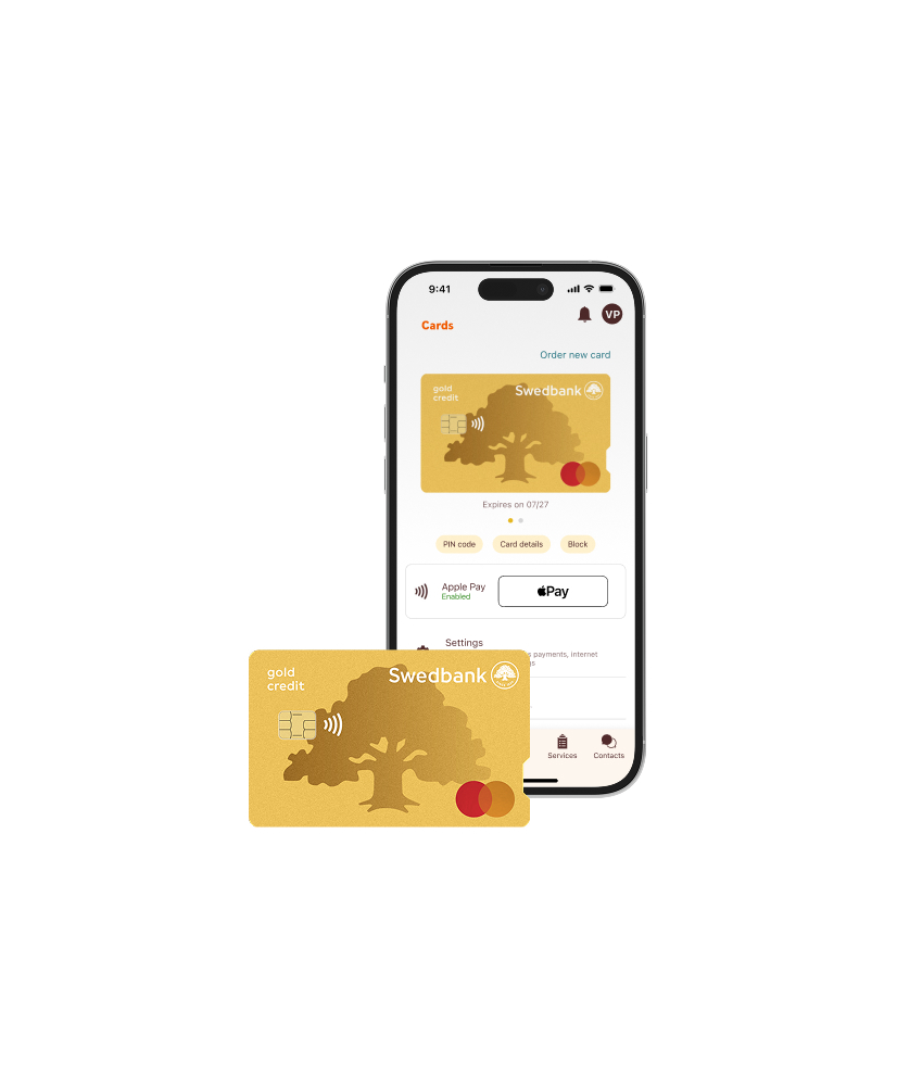 Auksinė kredito kortelė rodoma „Swedbank“ programėlėje